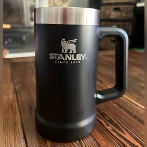STANLEY • Stay-Chill beer stein 24 oz heavy duty big grip tumbler mug insulated